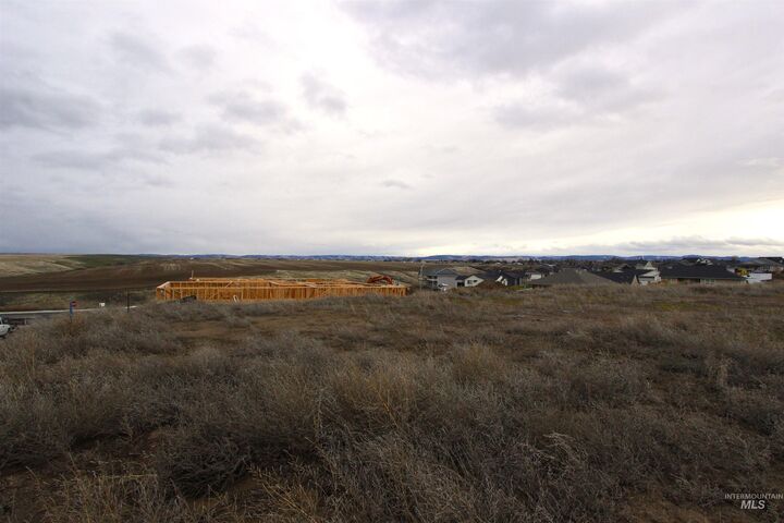 Property Photo:  1734 Golden Hills Dr.  ID 83501 