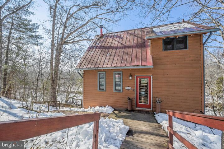 Property Photo:  12612 Izaak Walton Drive  VA 20136 