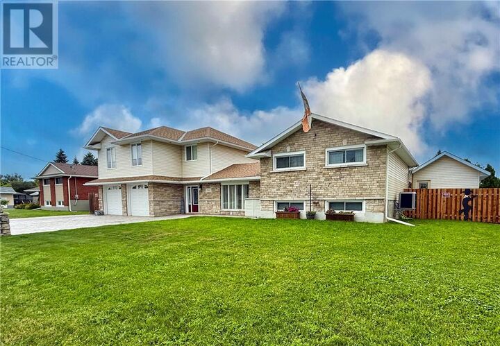 Property Photo:  1512 Dominion  ON P3P 1A7 