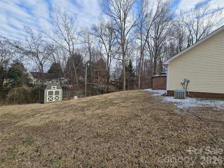 Property Photo: 7124 Rumple Road NC 28262