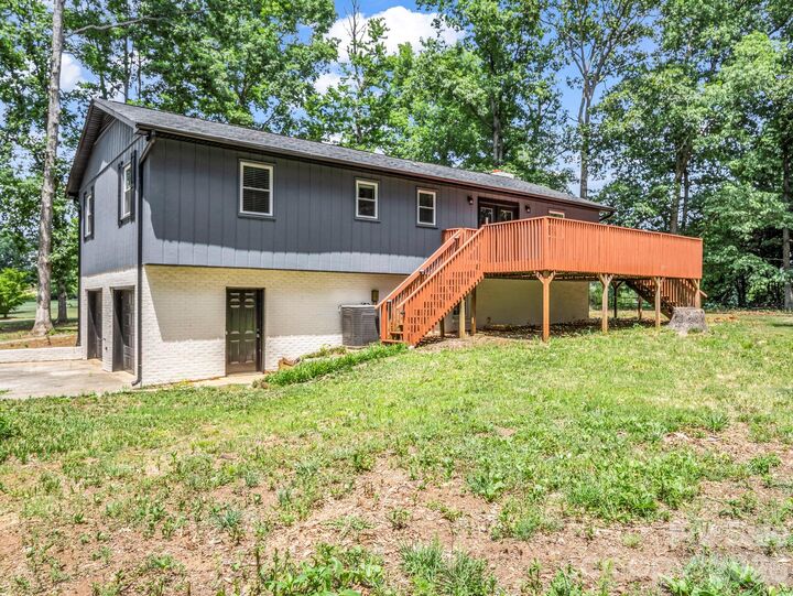 Property Photo:  944 Woodland Drive  NC 28150 