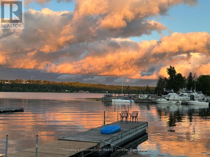 Property Photo:  604 Champlain Road  ON L9M 0C2 