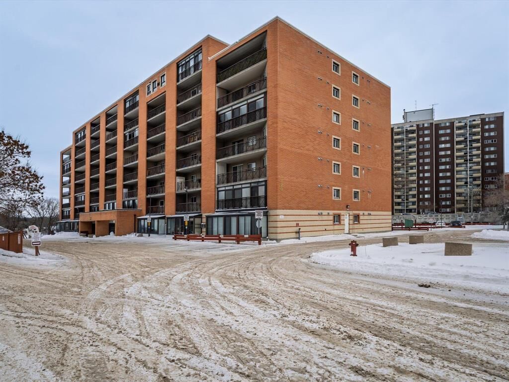 Photo de la propriété:  1720 Pembina Highway  MB R3T 5T4 