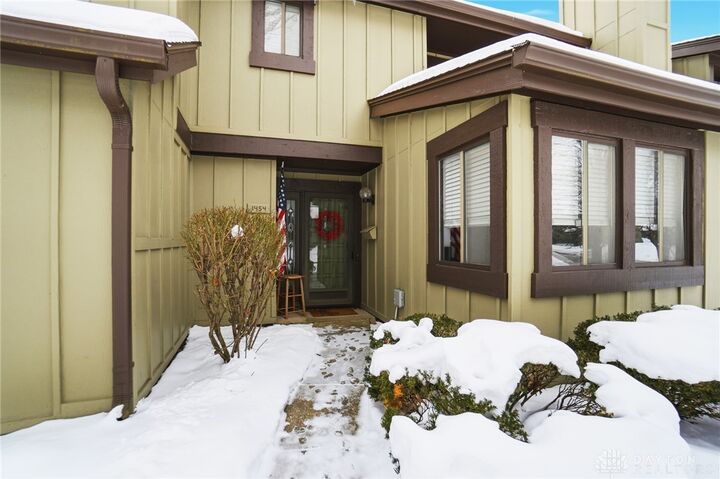 Property Photo:  1454 Carriage Trace Boulevard  OH 45459 