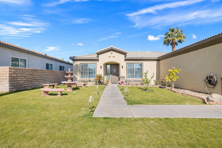 Property Photo:  69622 Willow Lane  CA 92234 