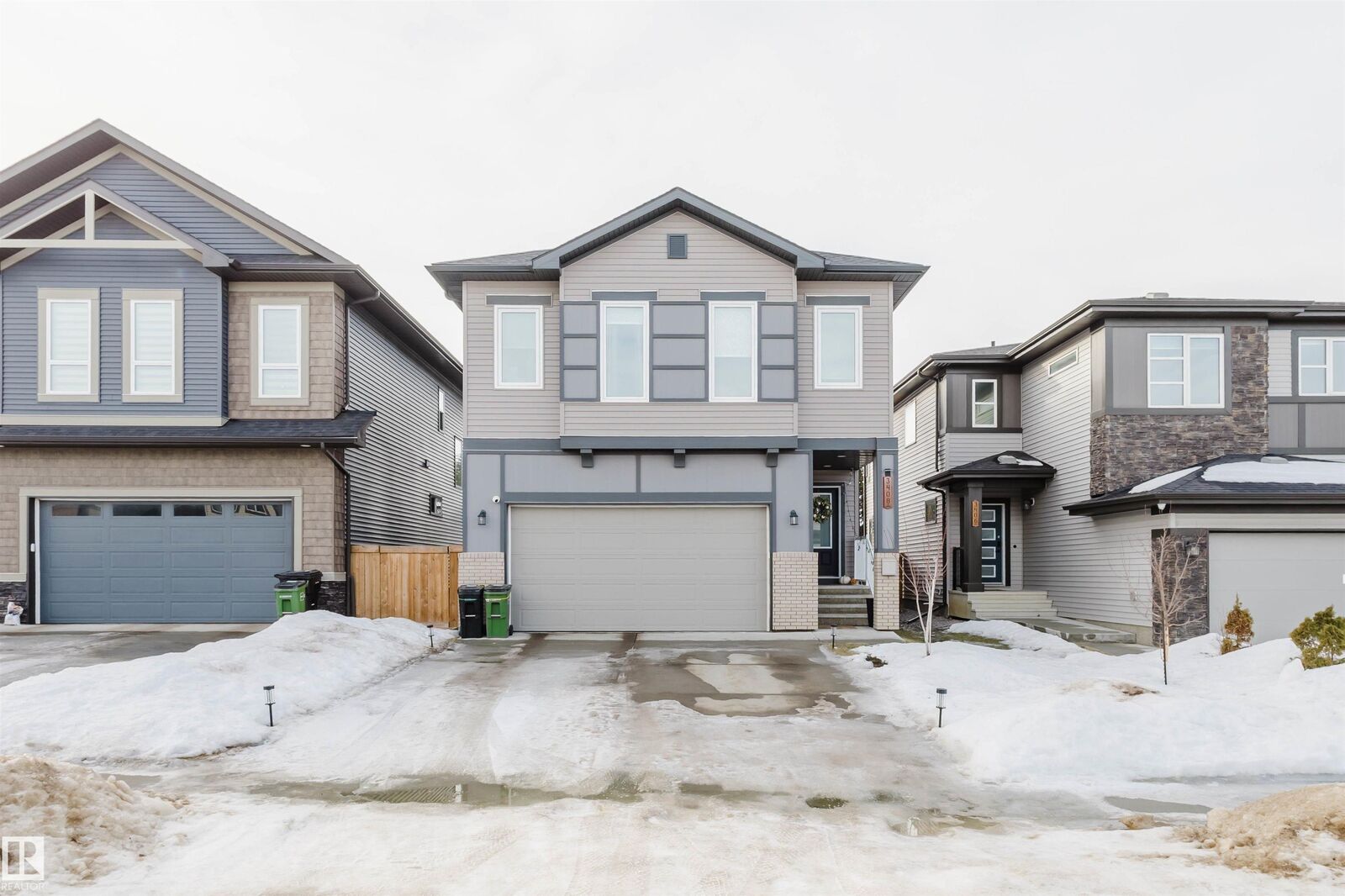 Property Photo:  3408 Checknita Terrace SW  AB T6W 4H6 