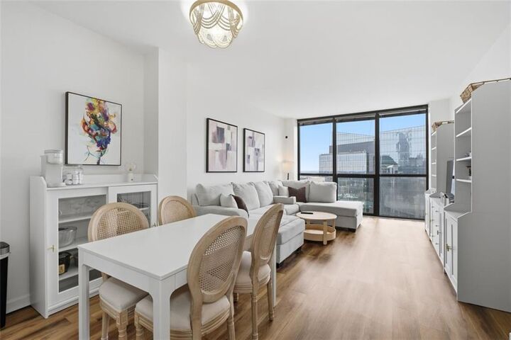 Property Photo:  1280 W Peachtree Street NW 3713  GA 30309 