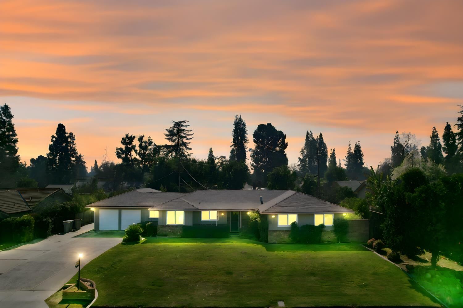 Property Photo:  1765 W Barstow Avenue  CA 93711 