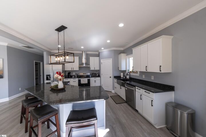 Property Photo:  206 E Tucker Street  SC 29356 