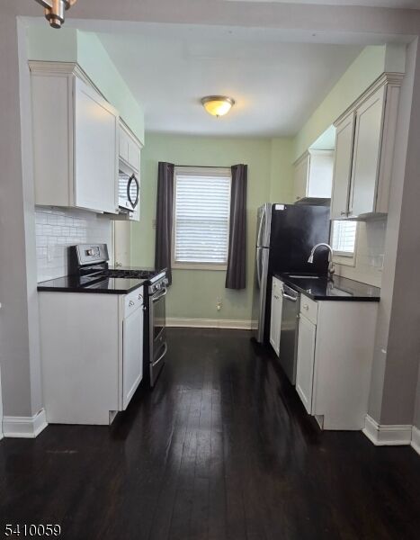Property Photo:  48 Freeman Pl  NJ 07110 