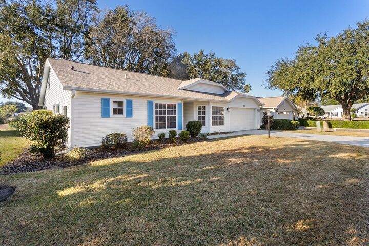 Property Photo:  4829 Tara View Road  FL 34748 