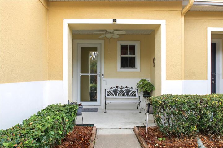 Property Photo:  608 Old Pine Court  FL 32773 