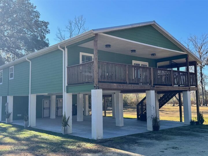 Property Photo:  38706 River Road  FL 33525 