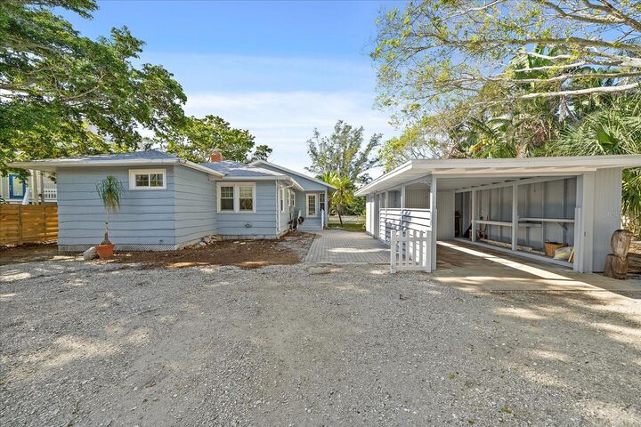 Property Photo: 6841 Longboat Drive S FL 34228