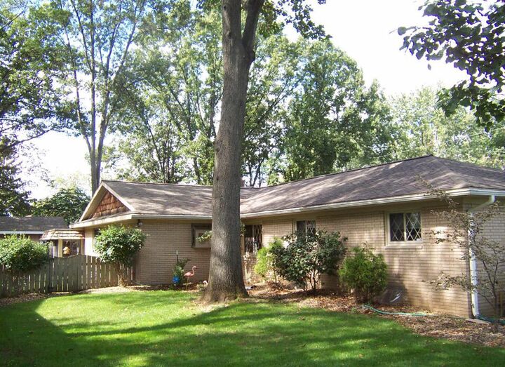Property Photo: 4835 Staten Drive MI 49201