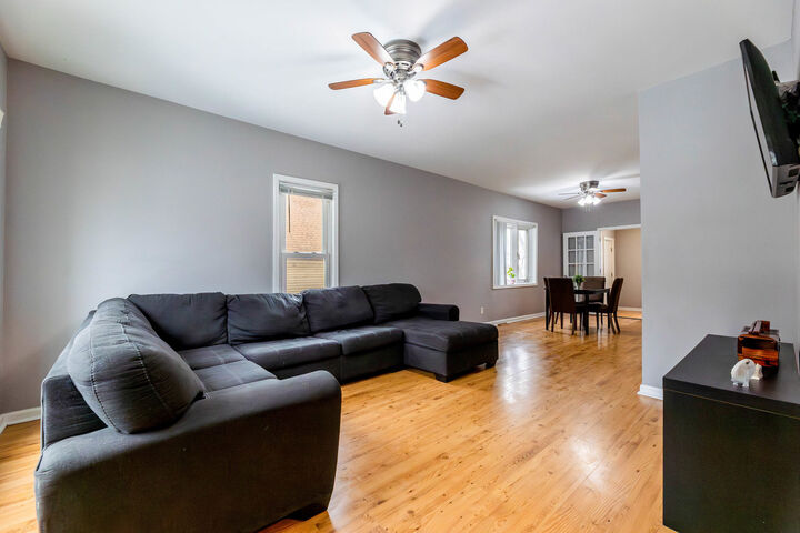 Property Photo:  900 Croghan Avenue  IL 60436 