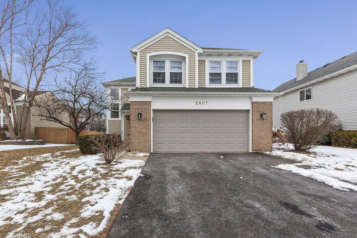 Property Photo:  2607 Lexington Lane  IL 60540 