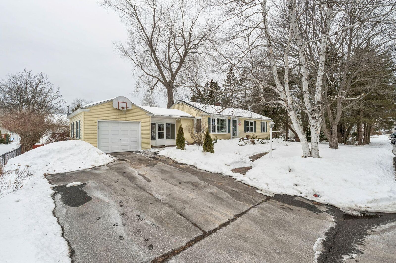 Property Photo:  12 Sheltra Avenue  ME 04005 