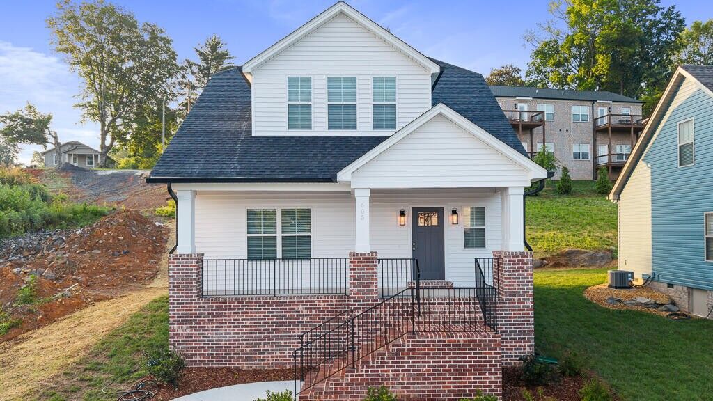 Property Photo:  605 Westover Drive SW  TN 37311 