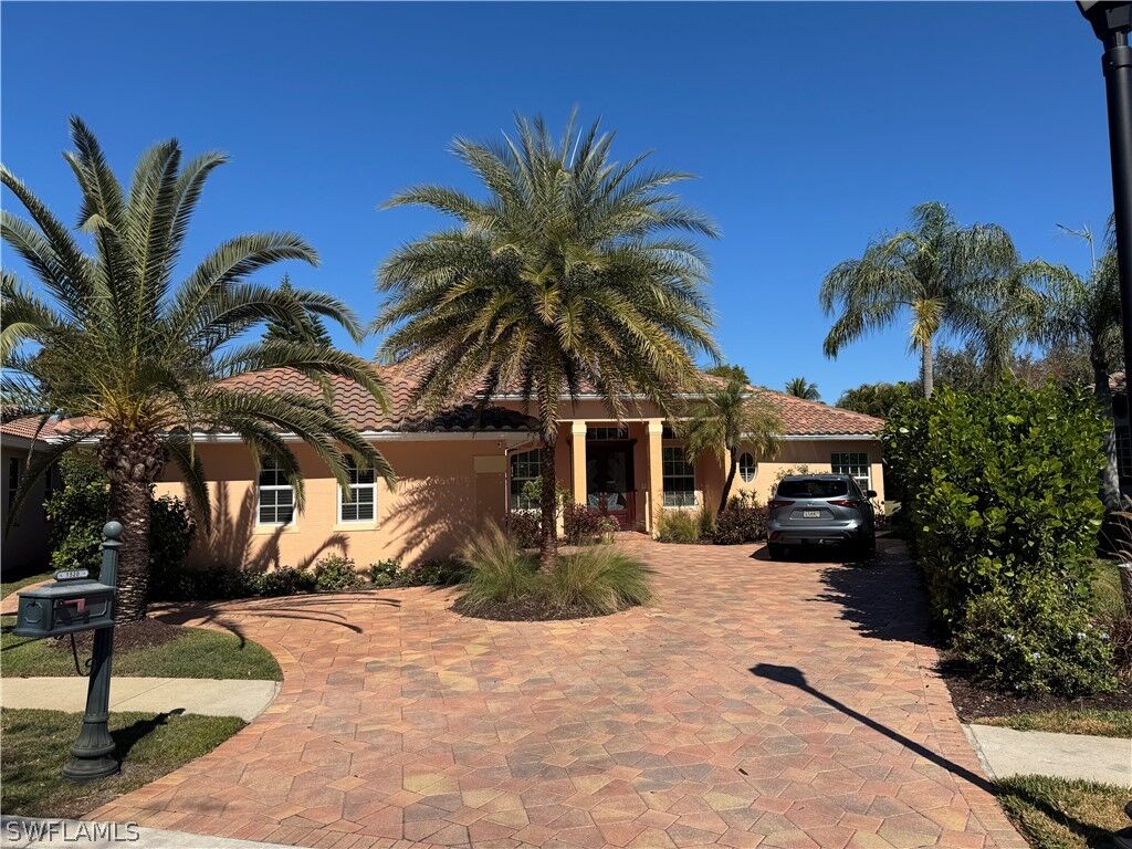 Property Photo:  1520 Serenity Circle  FL 34110 