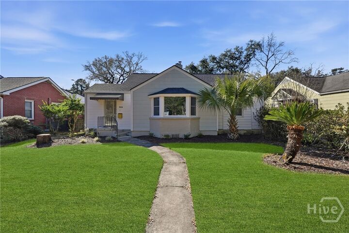 Property Photo:  425 Columbus Drive  GA 31405 