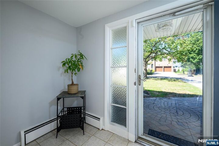 Property Photo:  624 West Drive  NJ 07652 