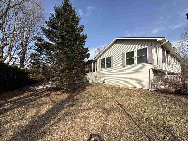 Property Photo:  1085 Lamkin Street  VT 05459 