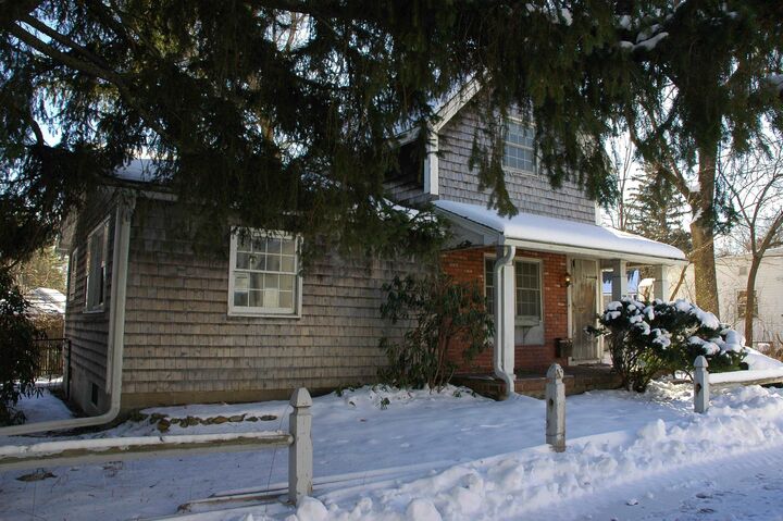 Property Photo:  426 Milford Street  NH 03102 