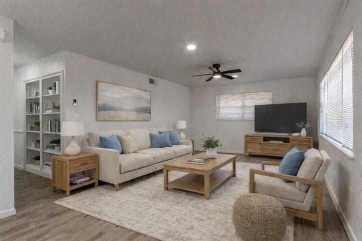 Property Photo:  2101 SW 69th Street  OK 73159 