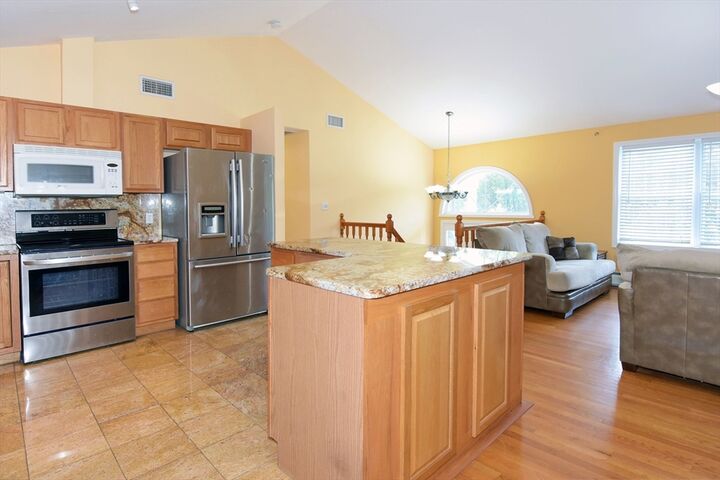 Property Photo:  16 Sherwood Rd  MA 01602 