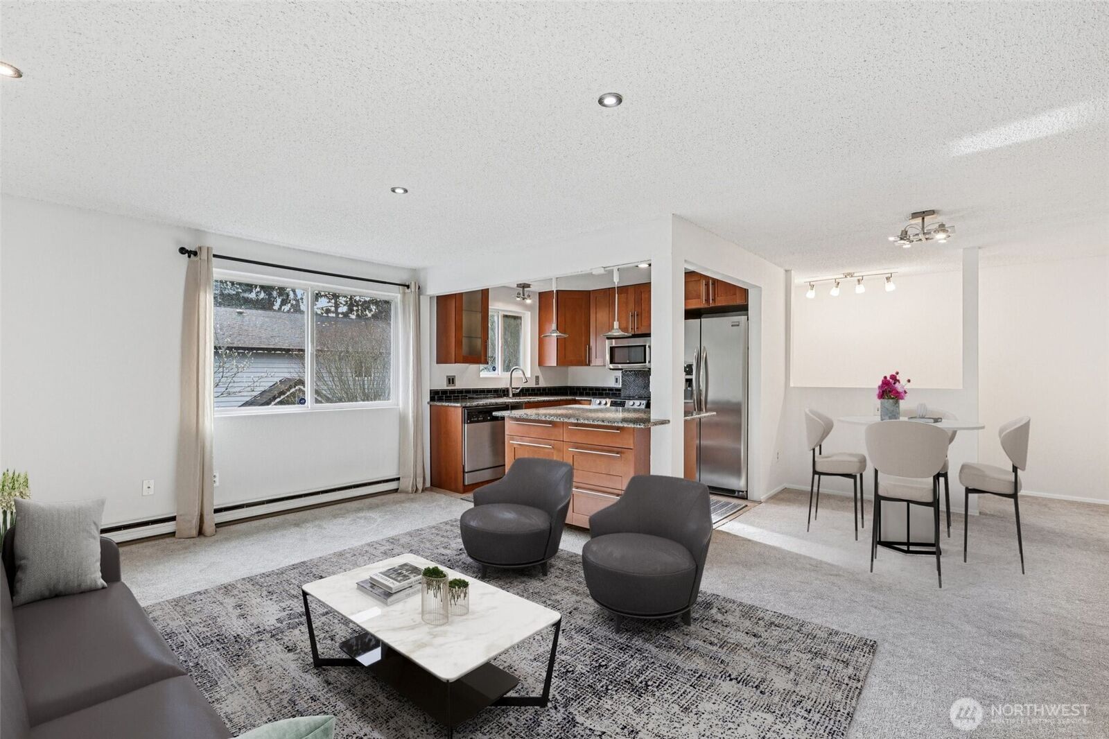 Property Photo:  7909  218th Street SW 4  WA 98026 