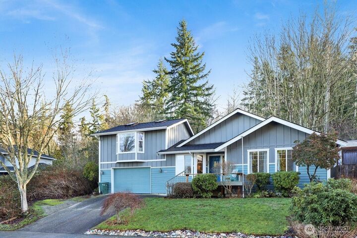 Property Photo:  840  Nevada Street  WA 98229 