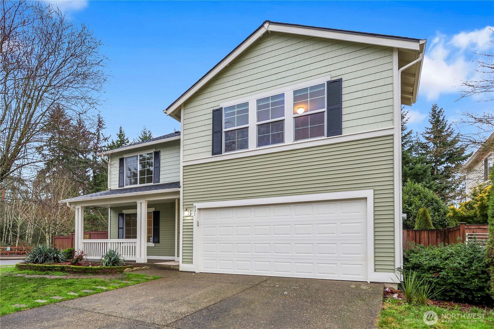 Property Photo: 831 SW 364th Place WA 98023