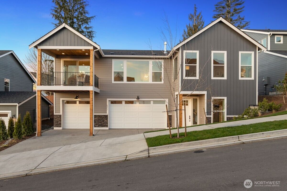 Property Photo: 8140 73rd Place NE WA 98270