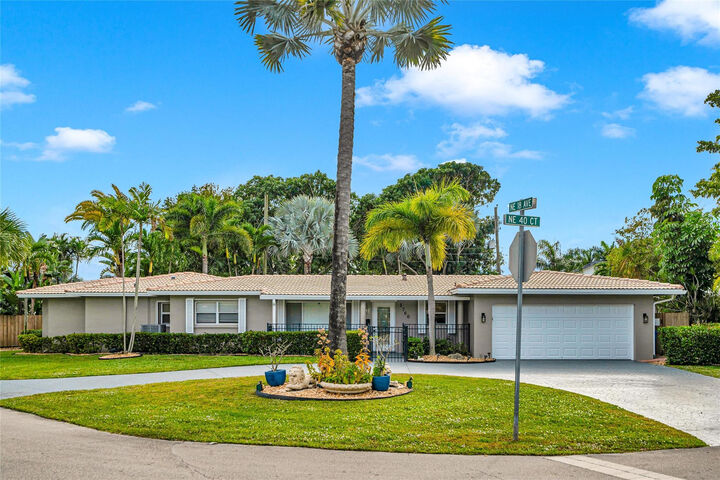 Property Photo:  1760 NE 40th Court  FL 33334 