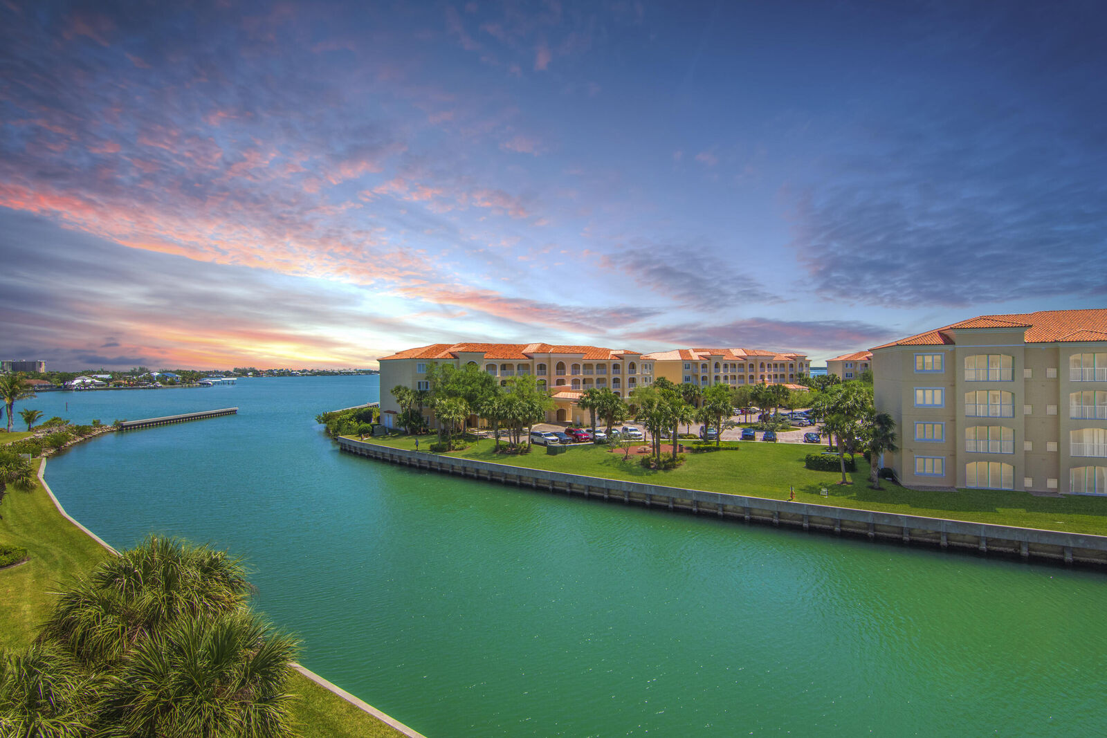 Property Photo:  6 Harbour Isle Drive E Ph01  FL 34949 