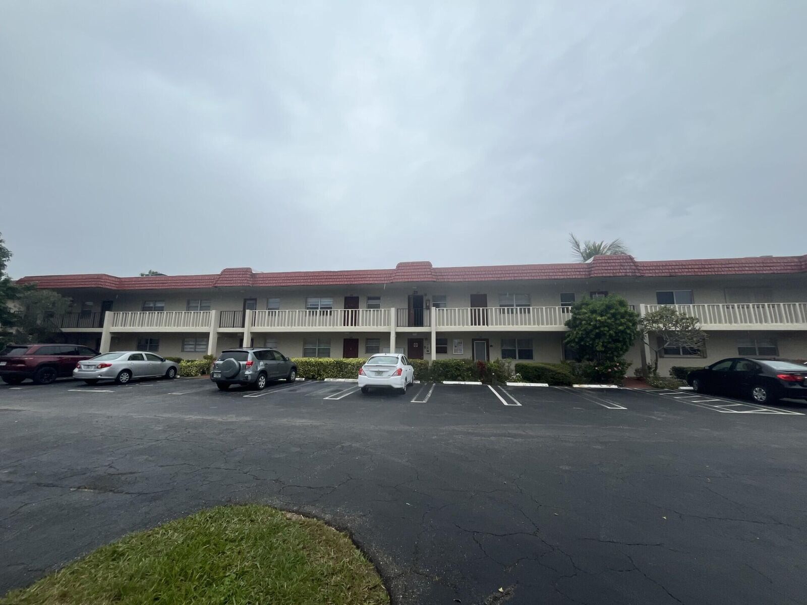 Property Photo:  21 Abbey Lane 104  FL 33446 