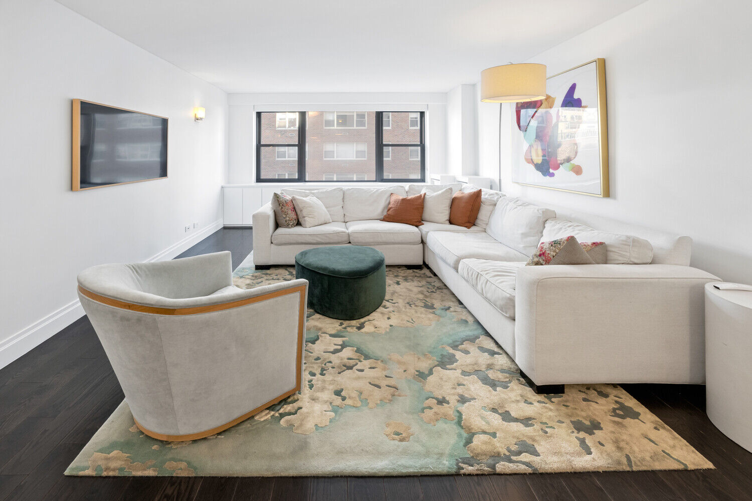 Property Photo:  196 E 75th Street 9A  NY 10021 
