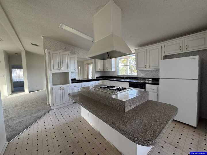 Property Photo:  2111 N Cactus Street  NM 88061 