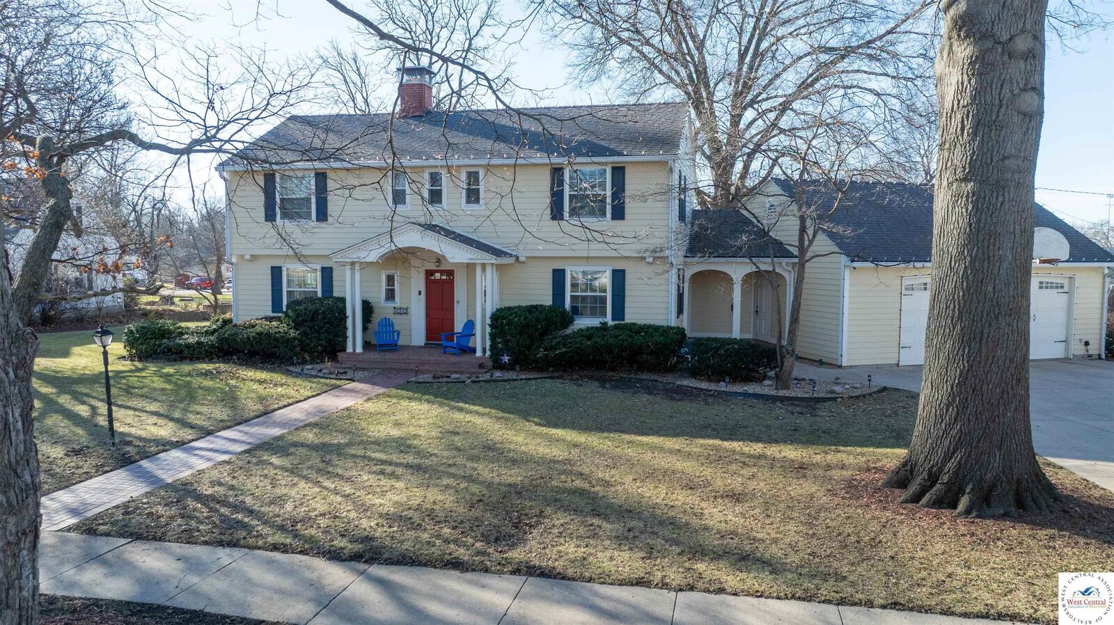 Property Photo: 1212 S Barrett MO 65301