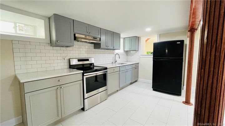 Property Photo:  31 Brainerd Road Lower Level  CT 06405 