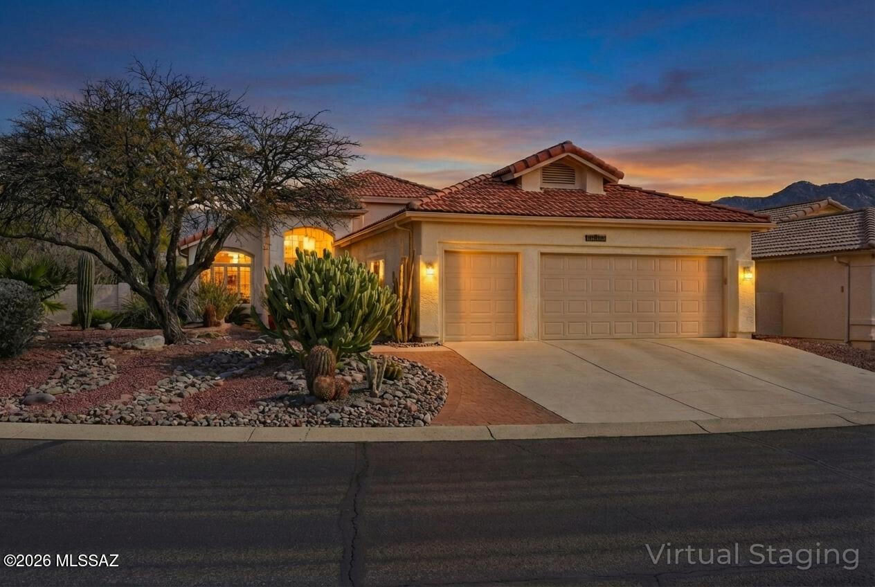 Property Photo:  38049 S Silverwood Drive  AZ 85739 