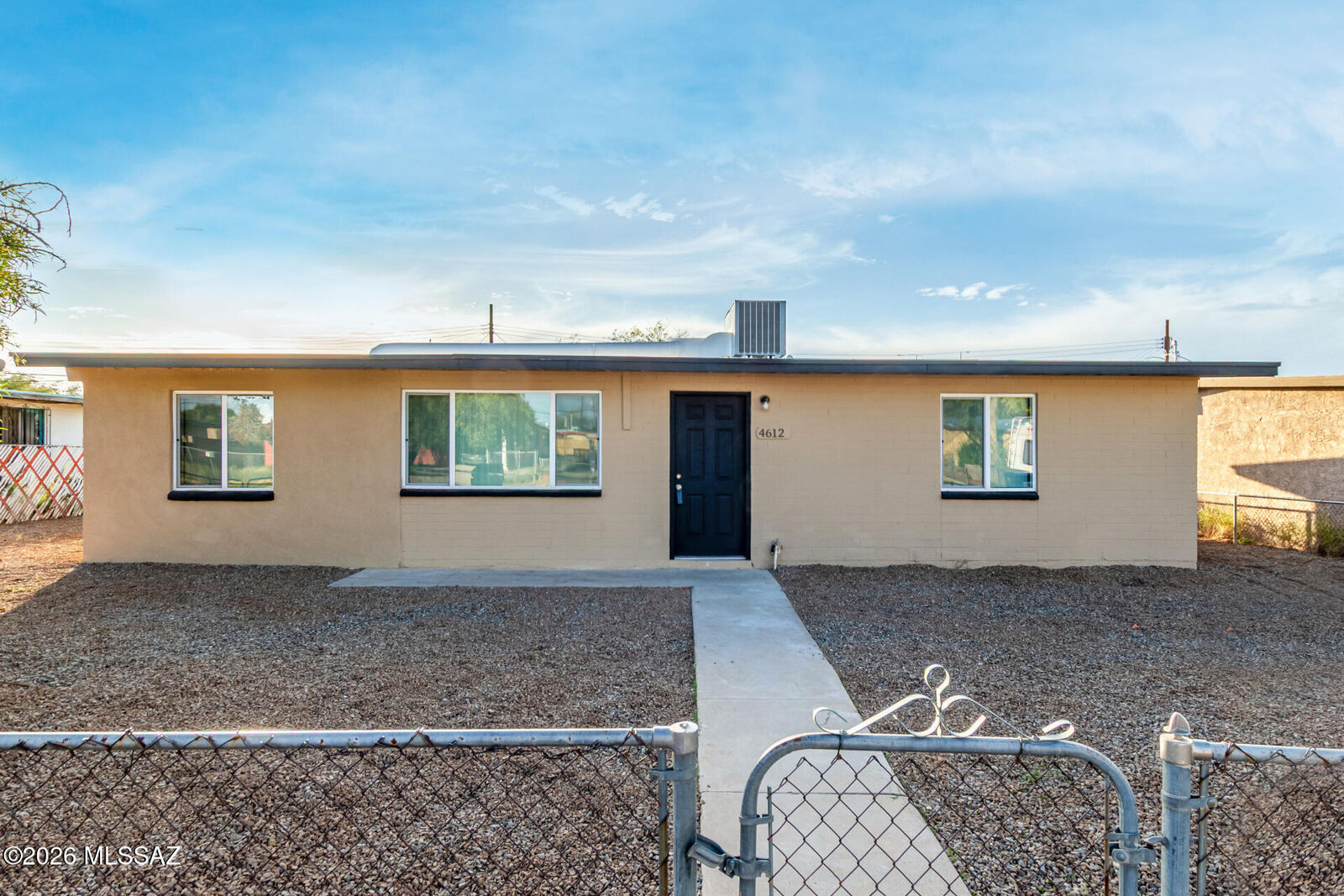 Property Photo:  4612 S 16th Avenue  AZ 85714 