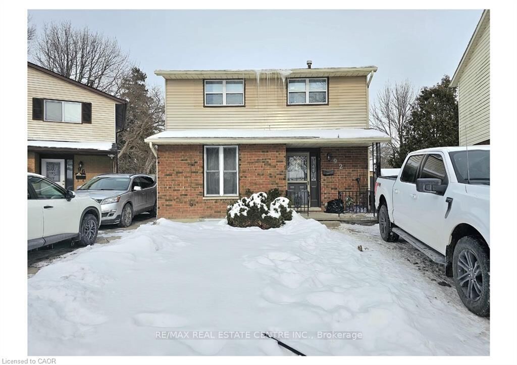 Property Photo:  92 Copperfield Crescent  ON N7M 5X6 