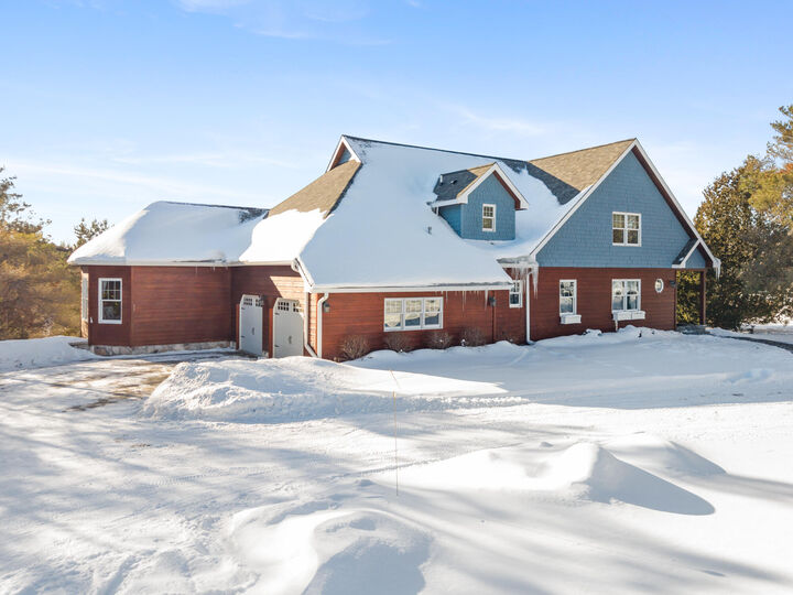 Property Photo:  8585 Swan Pointe Drive  MI 49721 