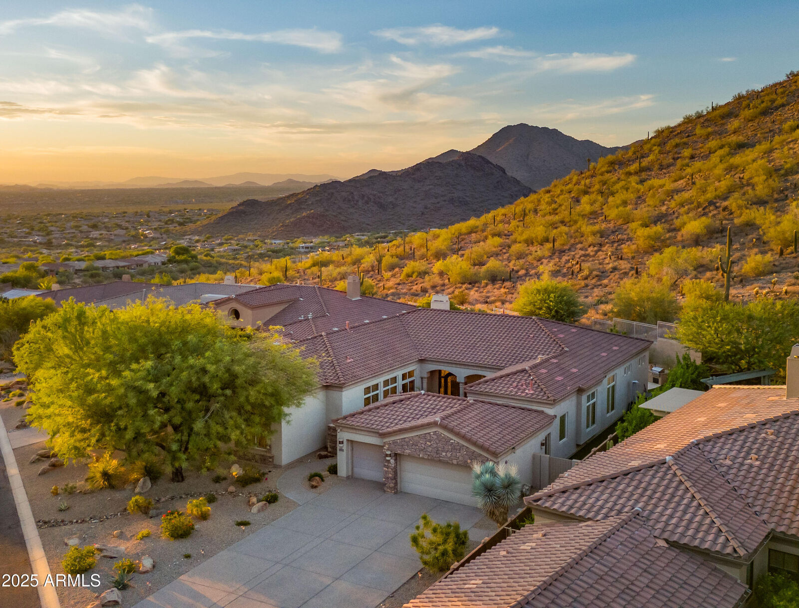 Property Photo:  11540 E Caribbean Lane  AZ 85255 