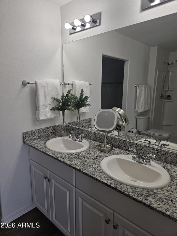 Property Photo:  65 Cottonwood Lane  AZ 85390 