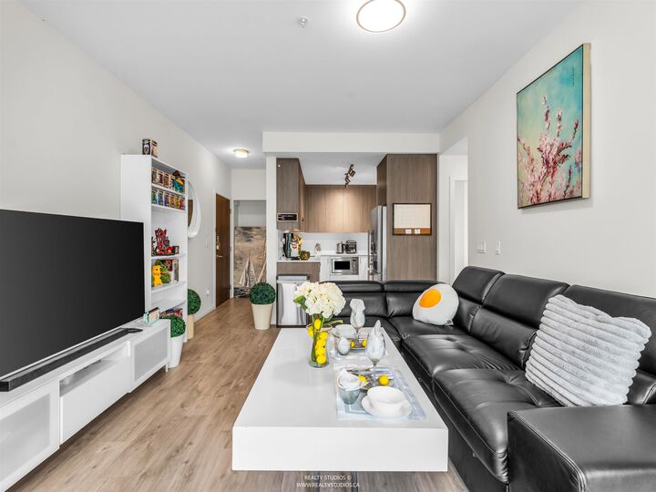 6283 Kingsway Avenue 226 — photo 1