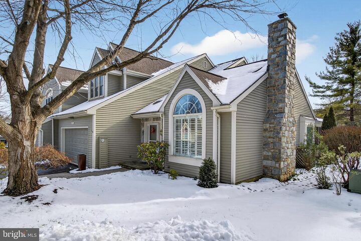Property Photo:  152 Deer Ford Drive  PA 17601 