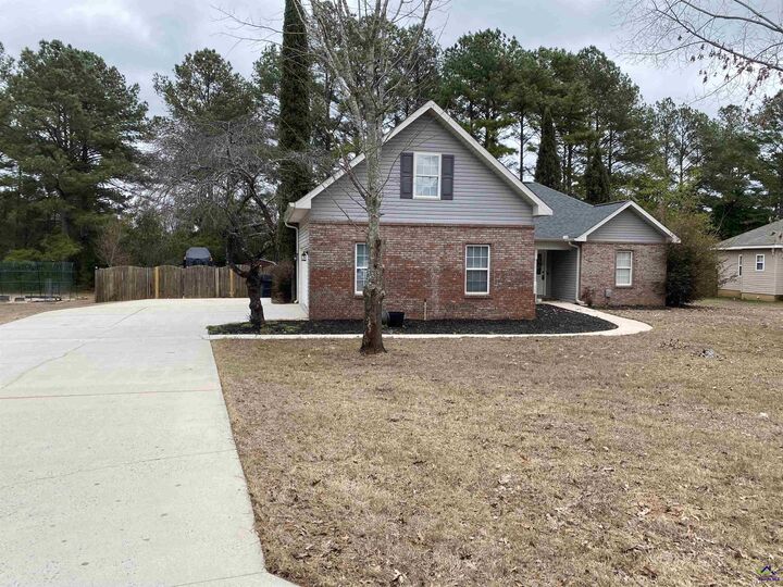 Property Photo: 105 Eagles Ridge Court GA 31063